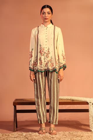 Soup by Sougat Paul Tamaya Embroidered Kurta With Pant 