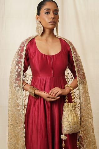 Hoor Zardozi Embroidered Potli 