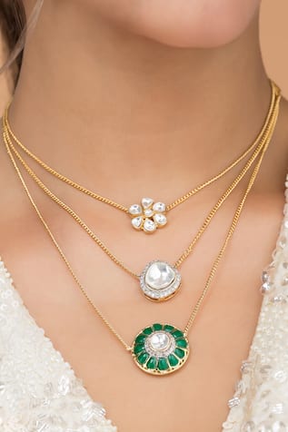 Husna Floral Layered Chain Necklace 