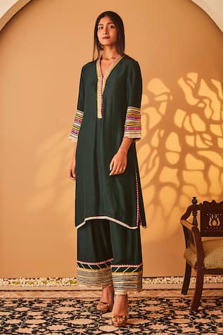 Bo tree Arzoo Gota Placket Embroidered Kurta & Pant Set 