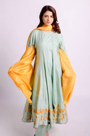 Bihart Ibadatgah Applique Anarkali Pant Set 