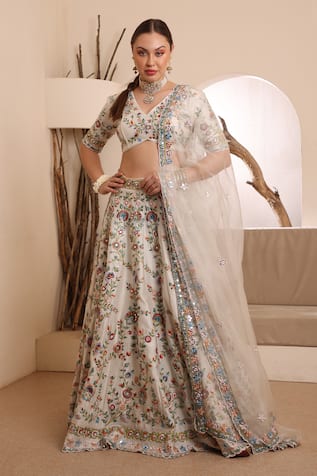 ISHRAM COUTURE Tamanna Floral Embroidered Lehenga Set 