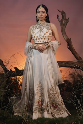 ISHRAM COUTURE Sadhvi Zari Embroidered Lehenga Set 