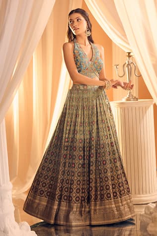 Aariyana Couture Mandala Pattern Lehenga & Embroidered Blouse Set 