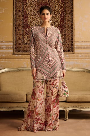 Diyarajvvir Shamiyana Print & Embroidered Jacket & Flared Pant Set 