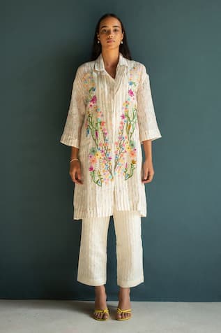 Oja Floral Bloom Embroidered Jacket Kurta With Pant 