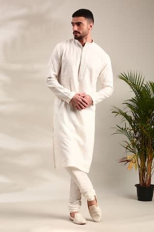 Mayank Modi - Men Floral Pattern Straight Kurta With Churidar 