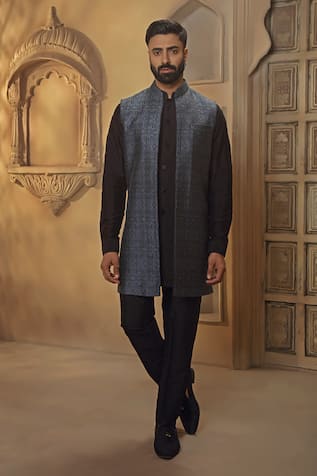 Vanshik Jamevar Pattern Bundi Kurta Set 