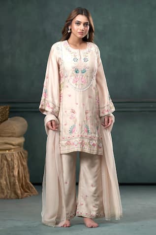 Hirika&Dhruti Floral Hand Embroidered Short Kurta Pant Set 