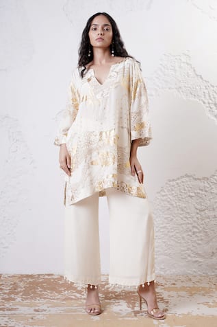 Shwetanga Foil Print Kaftan & Pant Set 