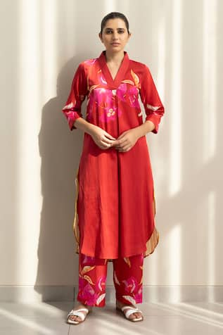 Studio Surbhi Floral Stripe Print Kurta & Pant Set 