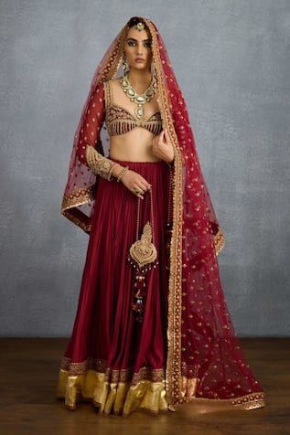 Torani Shamse Naazia Embroidered Lehenga Set 