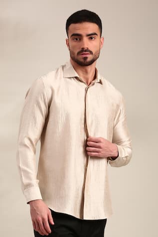 Mayank Modi - Men Solid Front Concealed Placket Shirt 