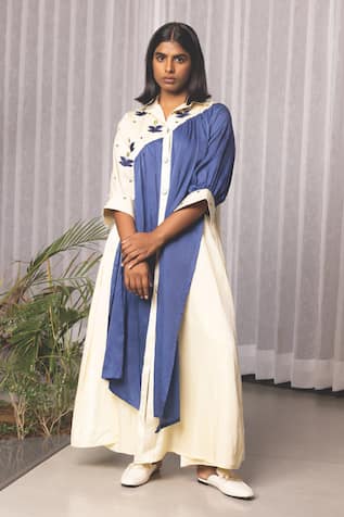 Floral Embroidered Panelled Kurta With Straight Pant 