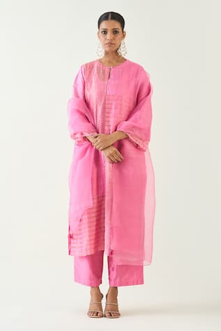 Shivani Bhargava Kaya Woven Zari Kurta Set 