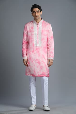 Char Chaand Mirrorwork Placement Embroidered Kurta 