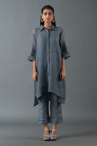 Oja Placement Embroidered Tunic & Pant Set 