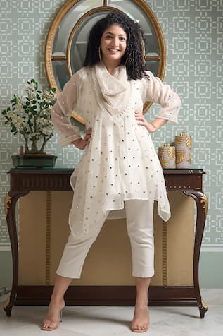 OMI Mun Mirror Embroidered Tunic 