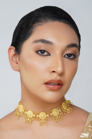 Timeless Tales Floral Choker 