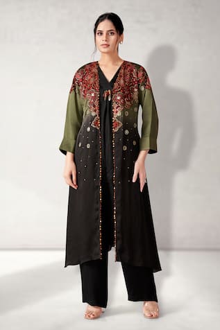 Aditi Somani Ombre Cape With Top 