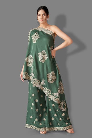 Aditi Somani Gara Embroidered Kurta With Flared Pant 