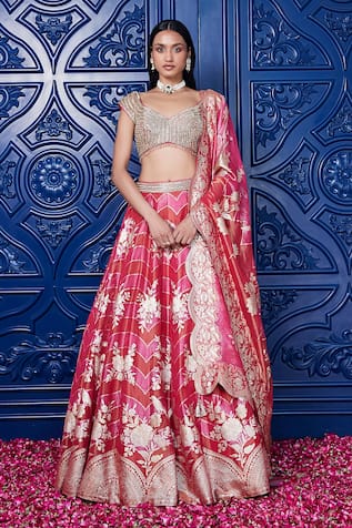 Basanti - Kapde Aur Koffee Floral Bloom Banarasi Motif Pattern Lehenga Set 