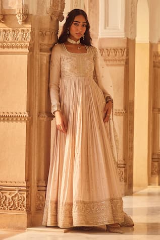 LASHKARAA Celeste Bloom Embroidered Gathered Anarkali Set 