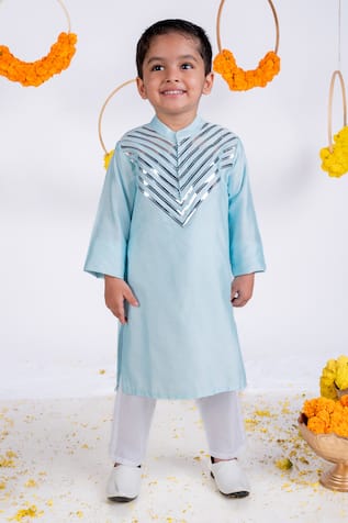 Toplove Wire Embroidered Kurta & Pyjama Set 