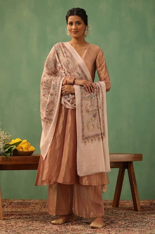 Gautama Resham Embroidered Stole 