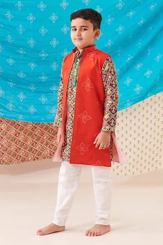 CUTE COUTURE Bandhani Bloom Print Bundi Kurta Set 