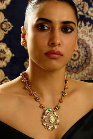 Parrot Motif Beaded Chain Pendant Necklace 