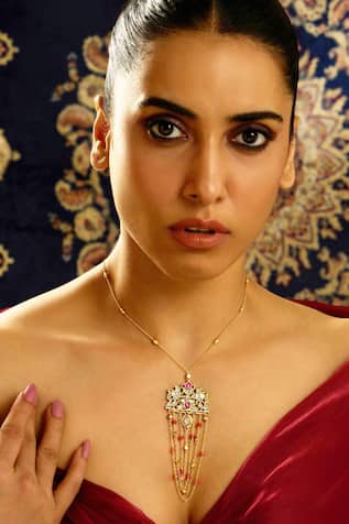 Floral Chain Rajwadi Pendant Necklace 