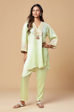 Embroidered Kurta Set For Kids