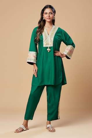 Embroidered V Neck Kurta & Pant Set For Kids