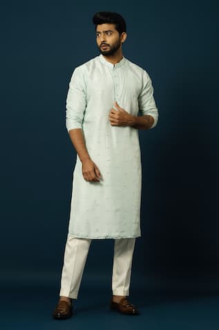 Yoseba Mirror Embroidered Kurta With Pyjama 