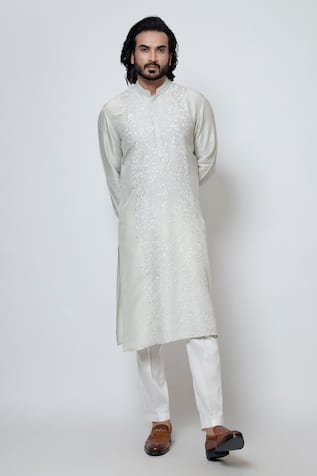 Yoseba Floral Thread Embroidered Kurta & Pant Set 