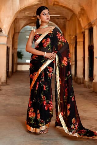 Bannhi Floral Print Saree With Blouse 