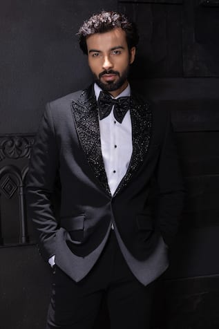 Cutdana Placket Embroidered Suit Set 