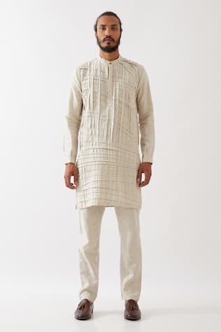 Son Of A Noble Snob Logan Pintuck & Pleated Kurta With Trouser 