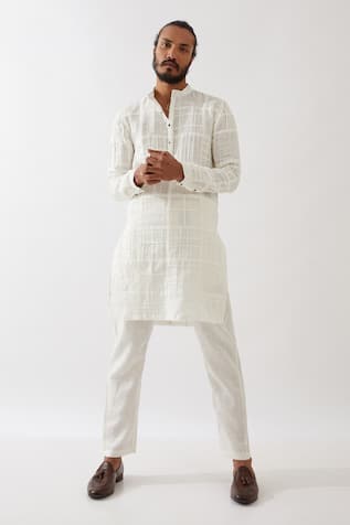 Luke Checkered Pintuck & Applique Kurta With Trouser 
