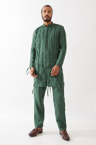 Son Of A Noble Snob Stafan Pleated Fringed Kurta With Trouser 