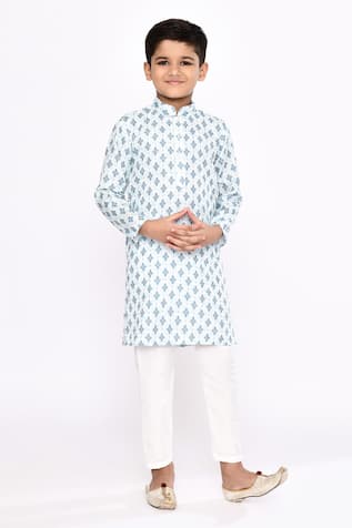 Arihant Rai Sinha Butti Pattern Kurta With Pyjama 