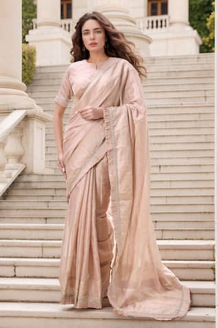 Samyukta Singhania Border Pleated Saree With Blouse 