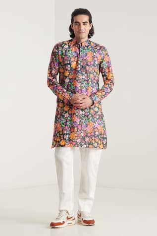 Blushing Couture by shafali Floral Print Kurta & Pyjama Set 