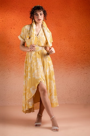 SSHILPA SAMRIYA Floral Print Asymmetric Dress With Belt 