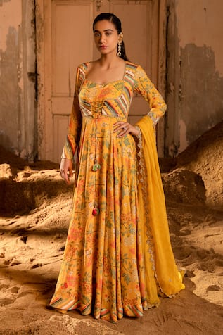 SSHILPA SAMRIYA Floral Printed Kothi Style Anarkali With Dupatta 