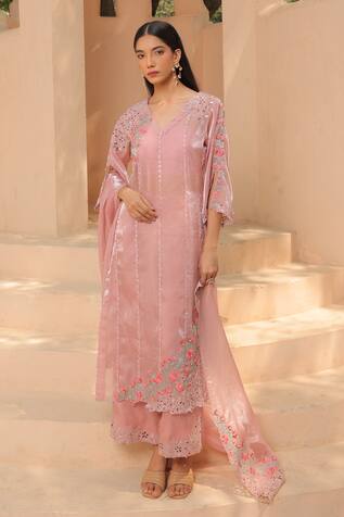 Label Astha Chhabra Floral Thread Embroidered Kurta Set 