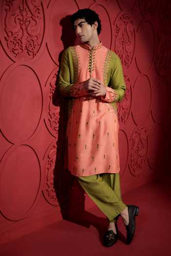 Jubinav Chadha Resham Embroidered Color Block Kurta With Pant 