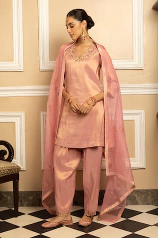 Dohr India Saanvi Dabka Embroidered Metallic Kurta Salwar Set 