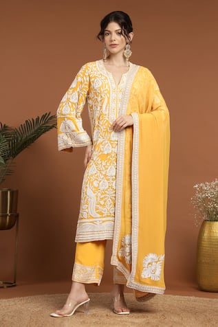 Rirasa Floral Bird Embroidered Kurta Set 
